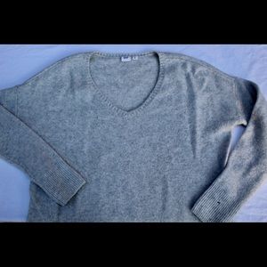 GRAY SUPER SOFT YARN SWEATER